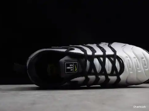 VAPORMAX 924453-009 PLUS BLACK VOLT-WHITE 0702